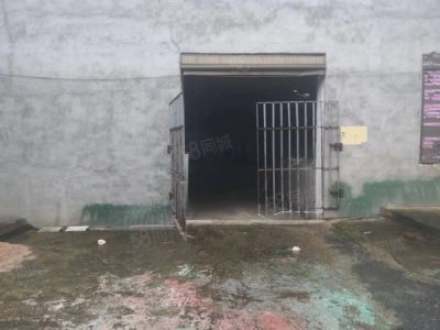 株洲市石峰区业主自建单层独栋厂房1100平米出租，电容量300kv图1