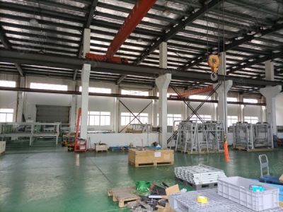 苏州市吴中区可分租郭巷2000平厂房出租 大车好进 独门独院 带行车图1