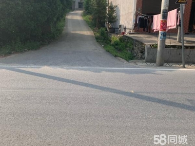 株洲市醴陵市武深高速路口1公里，太阳能发电厂房，仓库。图2