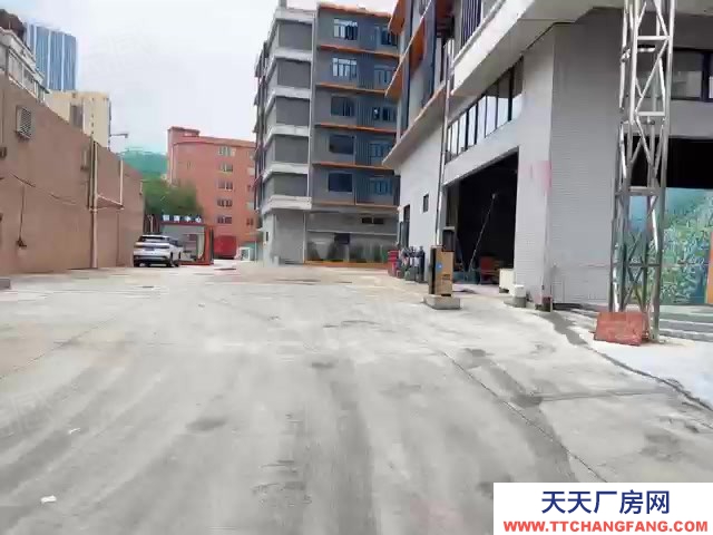 (出租) 佛山南海盐步创意园200方起租，有2台3吨货梯，电商内衣布匹物流仓储