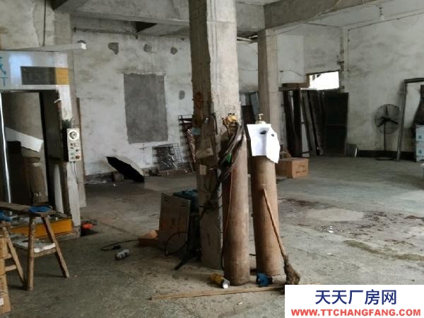 株洲市醴陵市仓库 紧邻立三大道，交通方便，可来大车