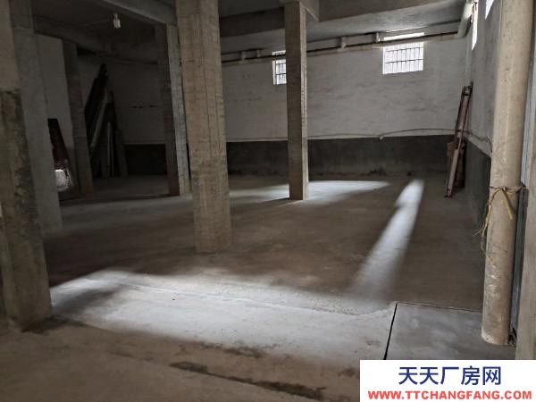 株洲市醴陵市 有停车坪，可进挂车