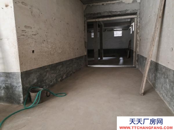 株洲市醴陵市 有停车坪，可进挂车