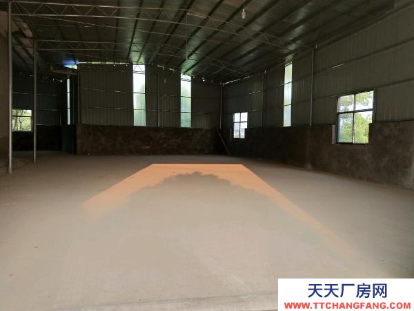 株洲市醴陵市姜东村320国道边可作仓库，厂房等，交通便利，水电齐全