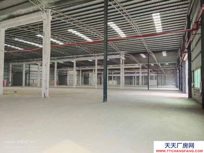 (出租) 佛山顺德容桂扁窖工业园区仓库低价出租，带车位及空地直对房东