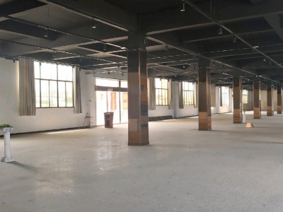 (出租)安庆 桐城市车管所附近，交通方便。图1
