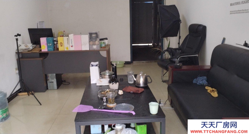 唐山 路南 交通方便 24小时门岗 四周监控