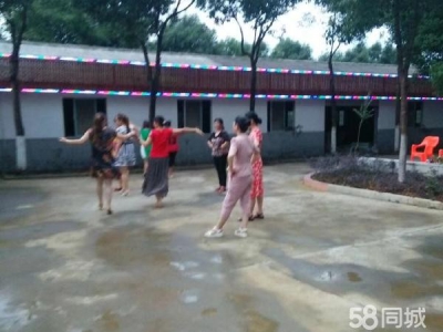 益阳市沅江市面积为四亩的独立小院，可作仓库，饭店，住宿。图1