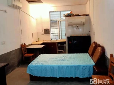 益阳市沅江市车库装修单间出售，上面有阁楼图1