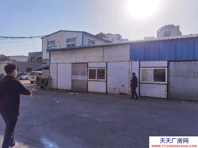 招远院内有60～300平仓库及厂房，另外有小型办公室出租