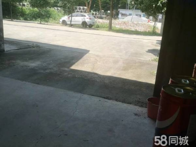 益阳市资阳区 离公路近，离市场近。图4