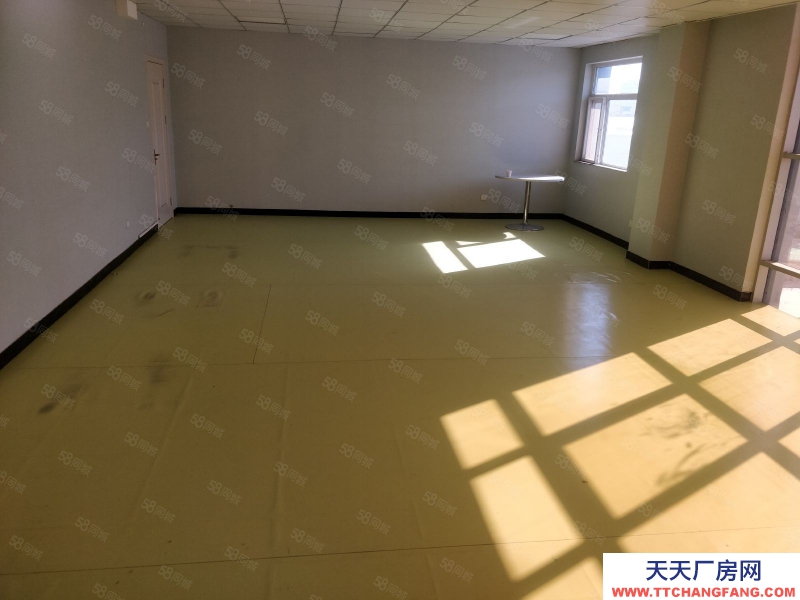(出租) 天津武清开发区逸仙园办公仓库出租 三楼210平