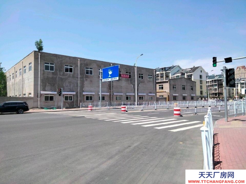 (出租)  天津河东距二号桥轻轨站300米，龙峰路上，位置好