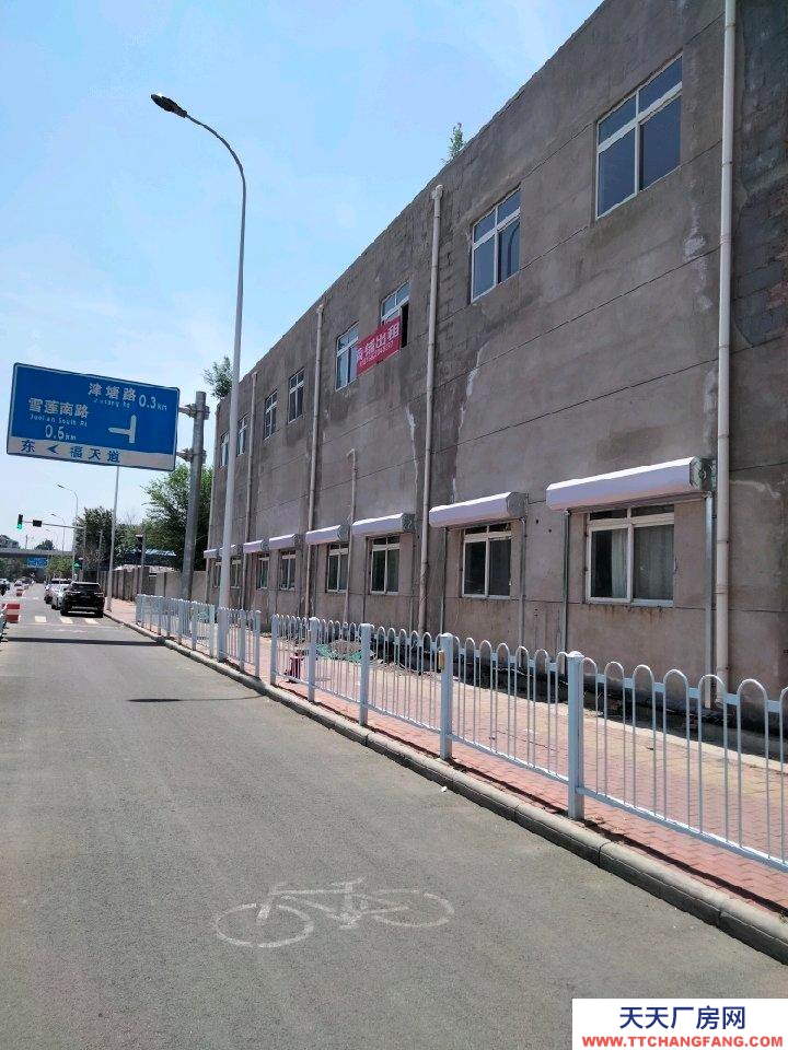 (出租)  天津河东距二号桥轻轨站300米，龙峰路上，位置好
