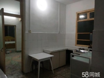 益阳市南县区戏台坪住房出租，一层二层均可出租图1