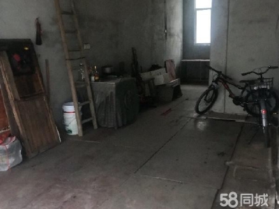 益阳市安化县 进出方便，免费停车，小面积，做仓库合适图2