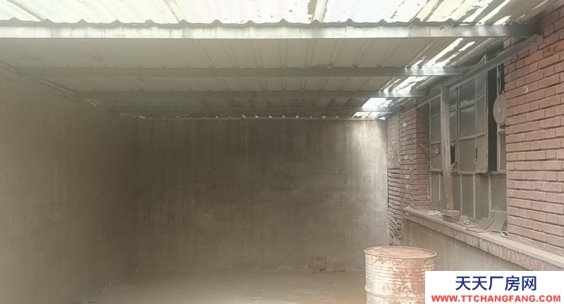 唐山 丰南 吉顺发农产品批发市场西500米路北，带三间正房