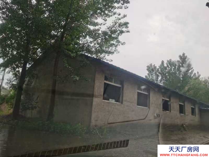 唐山 迁安 内部设施齐全，有厂房库房，有空地