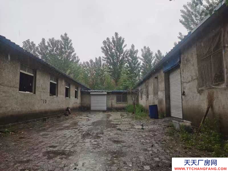 唐山 迁安 内部设施齐全，有厂房库房，有空地