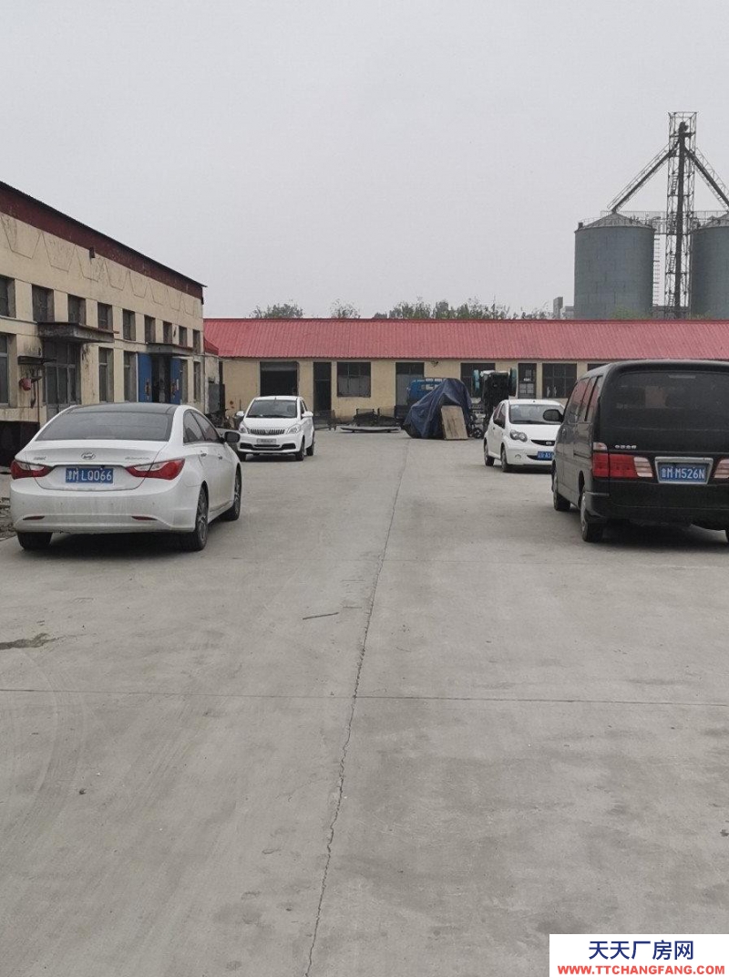 (出售) 天津宝坻八门城工业园区内占地八亩地，建筑面积1200平米，中介勿扰