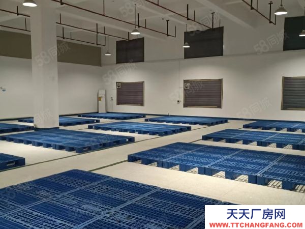衡阳市雁峰区业主自建多层砖混结构厂房三楼1300平米出租