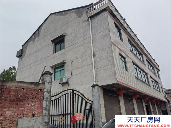 衡阳市石鼓区角山三星村厂房室内肆佰方室外陆佰方，交通便利