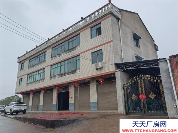 衡阳市石鼓区角山三星村厂房室内肆佰方室外陆佰方，交通便利