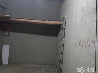 衡阳市石鼓区 一楼仓库，交通便利，仓库后是雅士林欣城大桥前面是机电大市场图1