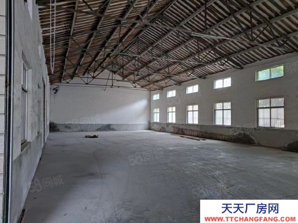 无锡宜兴高塍2400方车间，独门独院180块，场地宽阔方便挂车进出