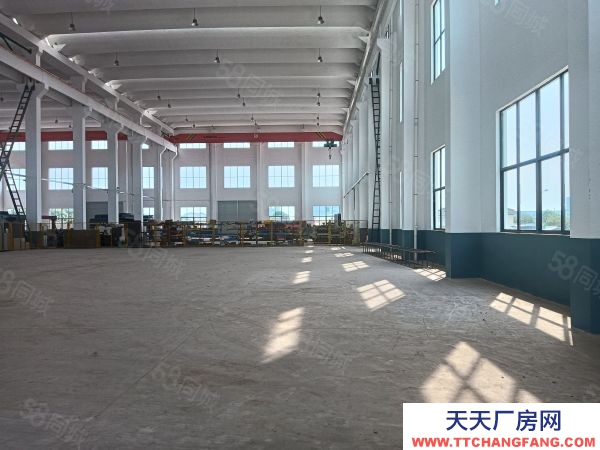 无锡宜兴 屺亭开发区1300平标准厂房仓库出租，10吨行车一部，190