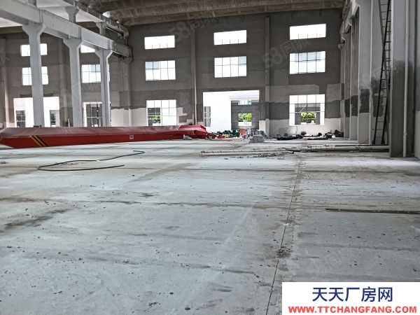 无锡宜兴经开区2800平可分租1400平标准厂房仓库出租，有行车