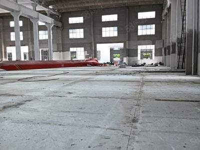 无锡宜兴经开区2800平可分租1400平标准厂房仓库出租，有行车图1