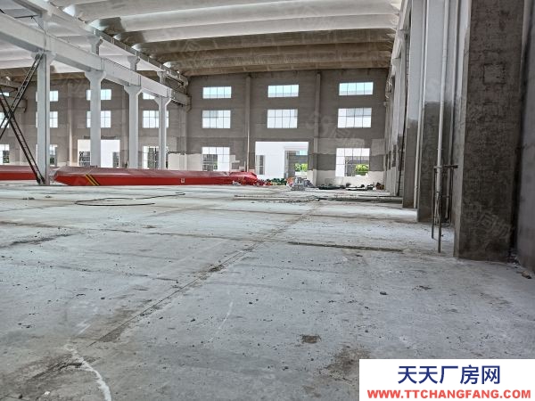 无锡宜兴经开区2800平可分租1400平标准厂房仓库出租，有行车