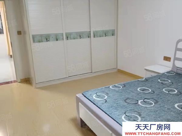 衡阳市蒸湘区江南小镇，衡阳市315省道东威机电斜对面厂房仓库住房