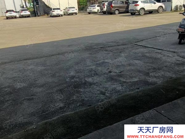 衡阳市蒸湘区江南小镇，衡阳市315省道东威机电斜对面厂房仓库住房