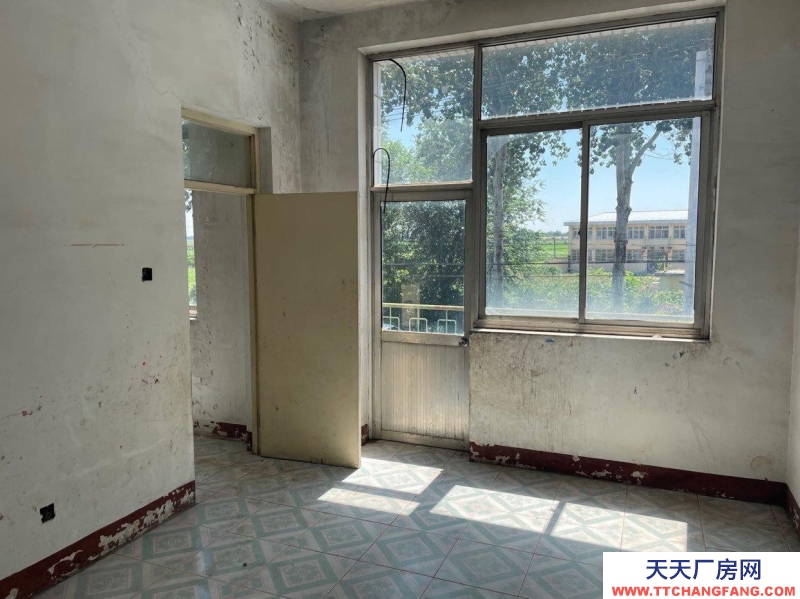 唐山 玉田 车间住宿一体化道边200平米