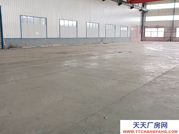 无锡江阴出租顾山工业园2200平机械带行车厂房 形象好