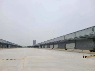 无锡江阴申港亚包大道10000平方丙一类高标仓库出租图1