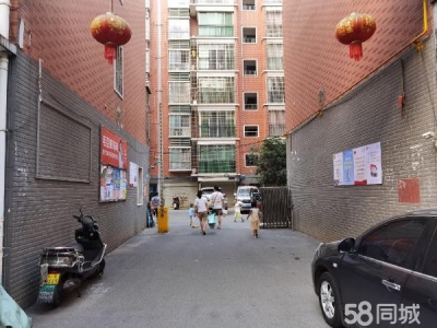 衡阳市蒸湘区  此仓库位于小区核心位置小区物业服务周全而且存放物资安全图2