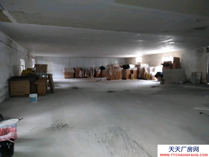 (出租)马鞍山雨山 水电齐全，办公宿舍配套齐全。电商轻工生产仓库优先。