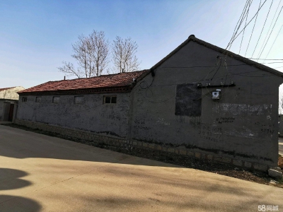 潍坊临朐冶源镇福山集村独立院子的仓库厂房出租图1