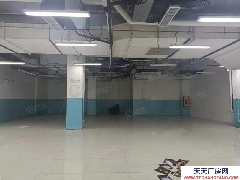 廊坊 广阳   浙商广场A座负一层，进出车方便。