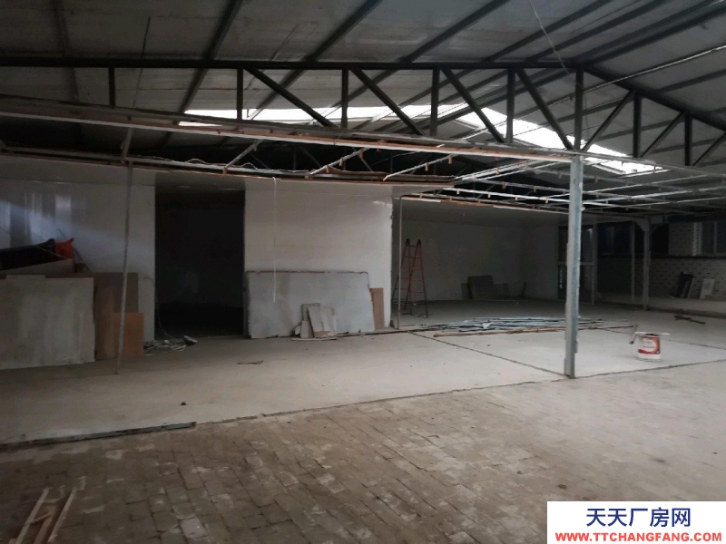 廊坊 安次  三项电，有水，人，整体出租，位置在西外环芦庄村，交通方便