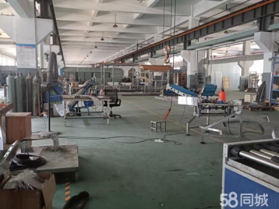 无锡滨湖胡埭1000平方标准厂房，有环氧地坪，有行车，近国道图5