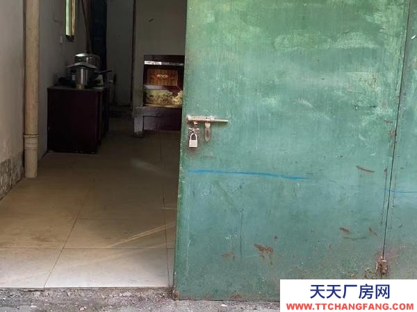 衡阳市衡南县 车库位于衡南县三塘镇太平洋小区，交通便，