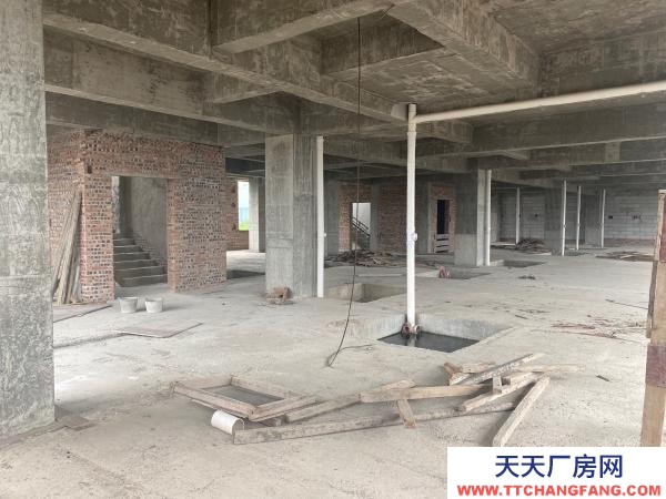 衡阳市祁东县位于星洪大道与322国道交叉口