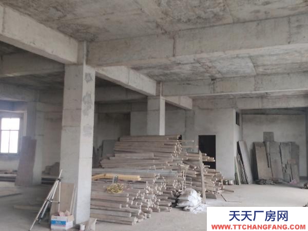 衡阳市常宁市 2楼3楼够宽敞，全部无隔断！