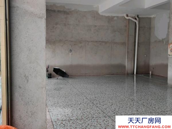 衡阳市常宁市 适合小型加工厂，也可做仓库，屋前有水泥地坪，还有300平空坪