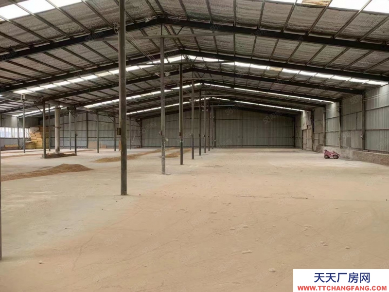 廊坊 香河  独门独院2400平 厂房可做木工钣金 柱脚5米