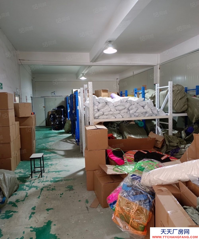 宁波镇海(出租) 骆驼工业区4楼550平14元出租了，， 有货梯适用轻工业的。